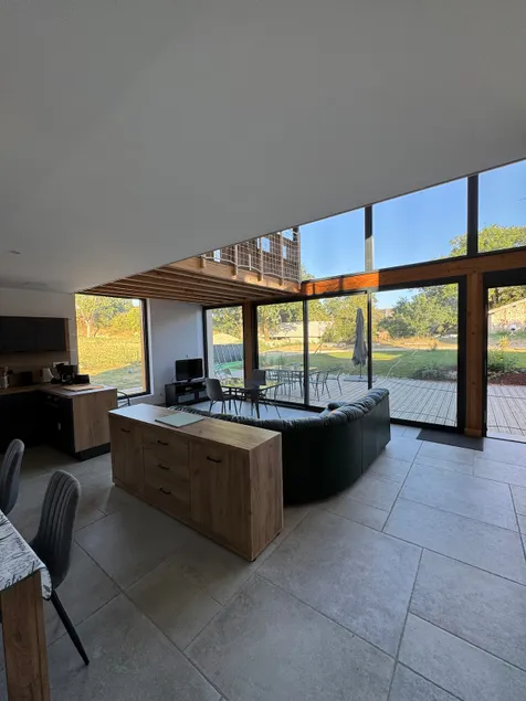 Beautiful Architect's House - Image 1