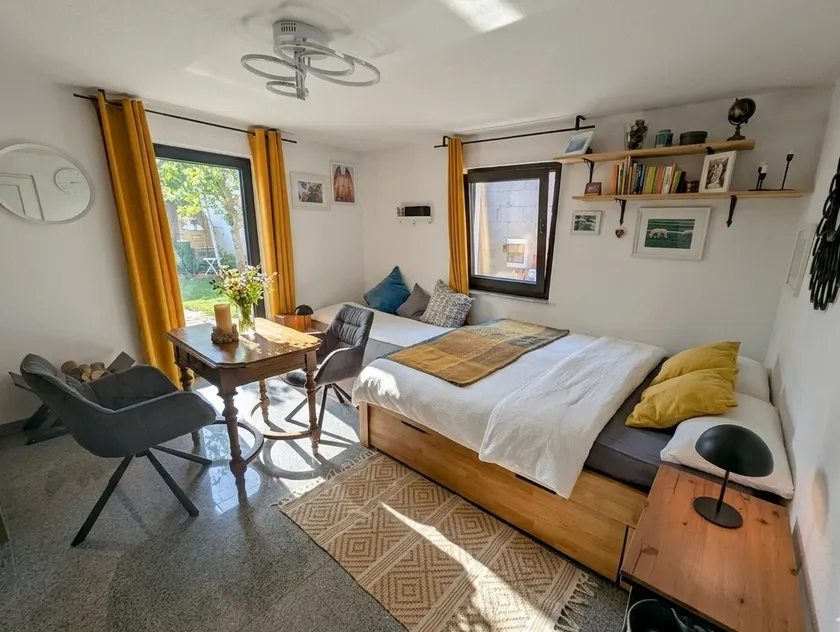 Guest House – Private Sauna & Pool - Image 1