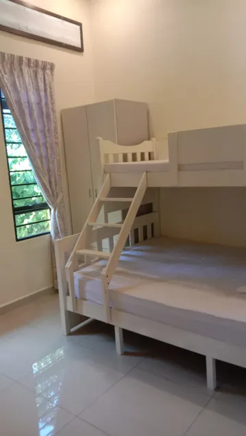 Azzahra Homestay - Image 1