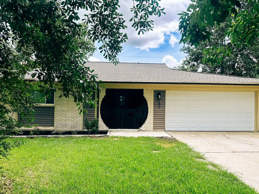 Spacious Seabrook Stay - 6 min to Kemah Boardwalk - Image 1