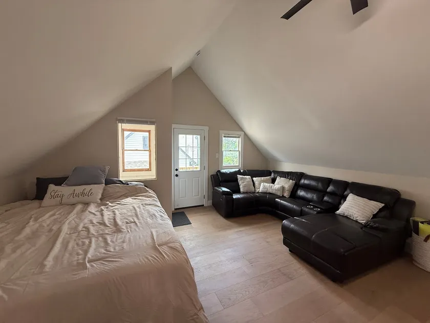 Carriage House in Herron-Morton Walk to Local Favs - Image 1