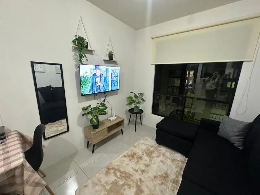 Cozy and modern apartment - Image 1