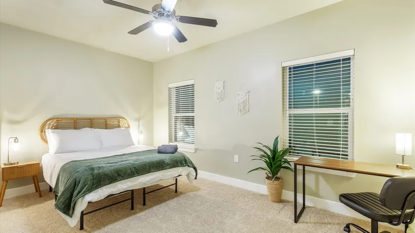 Cozy 2BR | 15 min to Stadiums & DT Dallas - Image 1