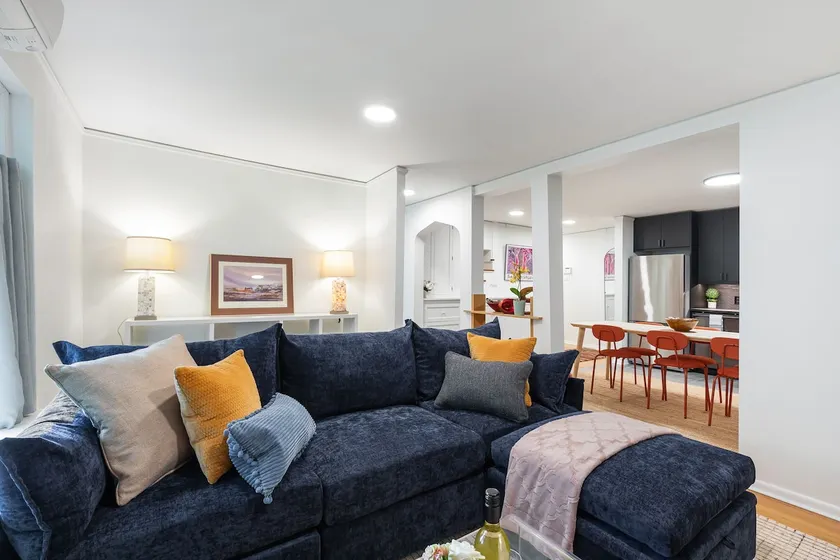 Haven in the City—Private & Central w/ Parking x2 - Image 1