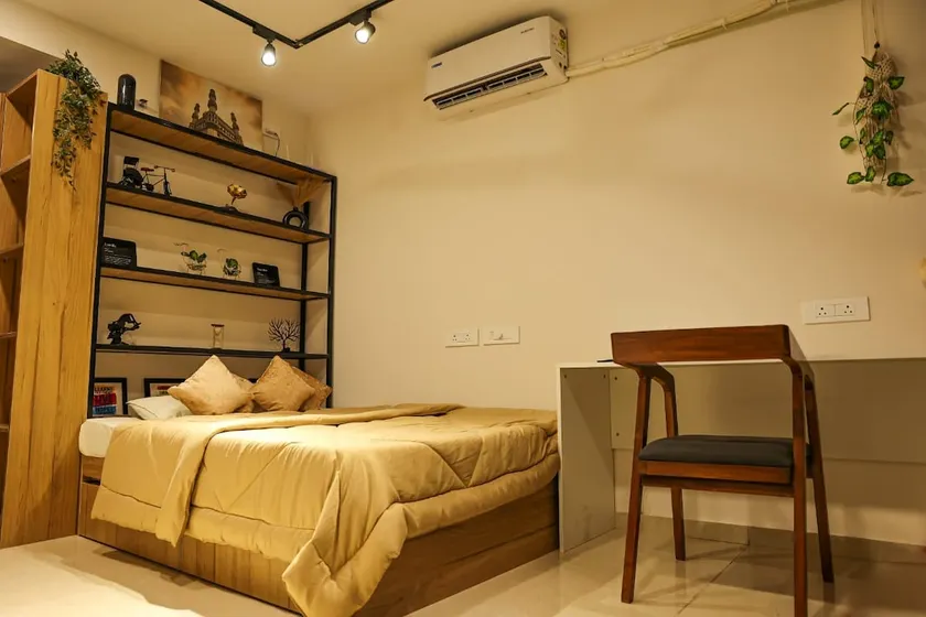 Ekansh: A Premium Studio by Stay Haven - Image 1