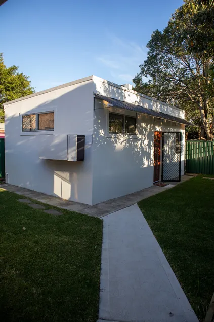 Relaxing Guesthouse near Airport - Image 1