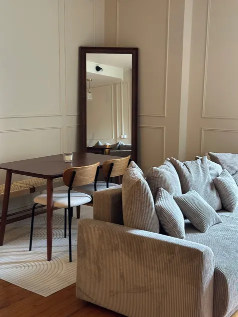 Jeanne's apartment - Image 1