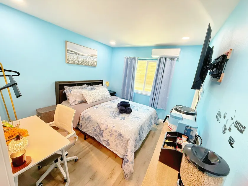 Disney Escape | Fun & Cozy Studio – Rest & Enjoy - Image 1