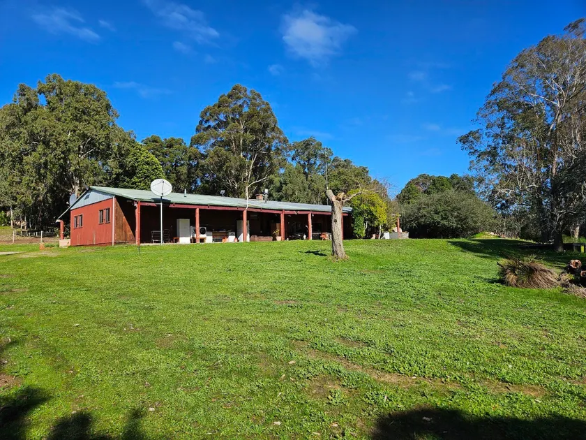Forest Chalet 13 | Queen + King Single | Manjimup - Image 1