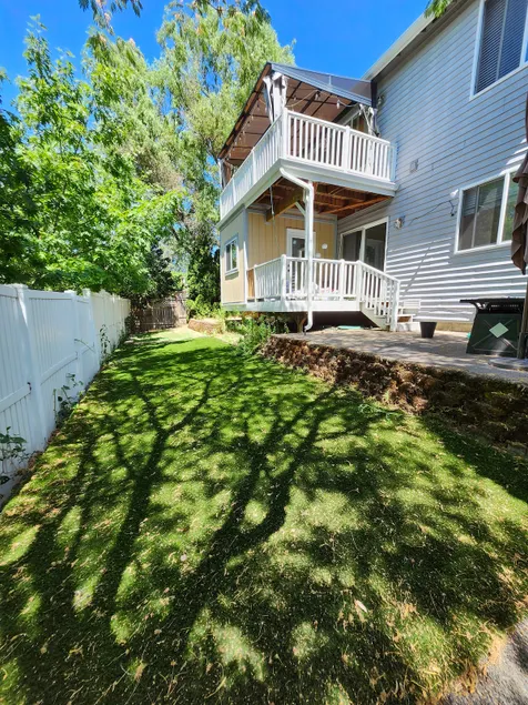Charming Family Home in Bethany - Image 1
