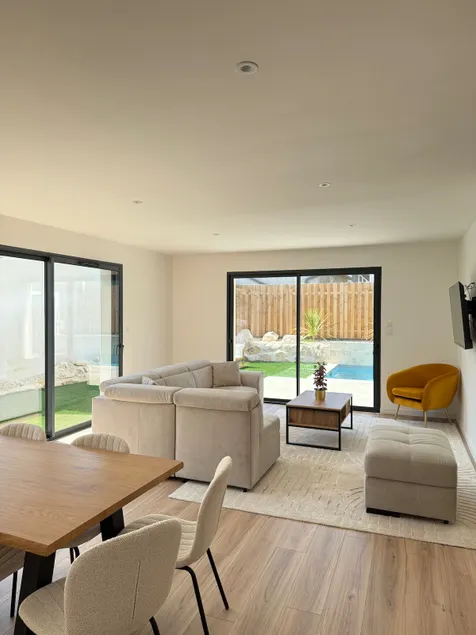 Villa Nava - Image 1
