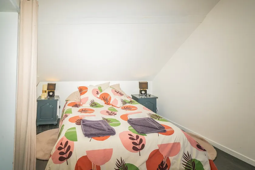 Charming Cocoon | Wi-Fi & A/C | Old Farmhouse - Image 1