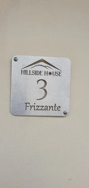 Sparkling | couples & relaxation | HillsideHouse - Image 1