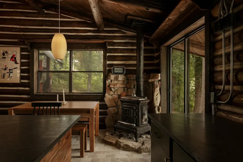 The Cabin at The Pine Retreat - Image 1