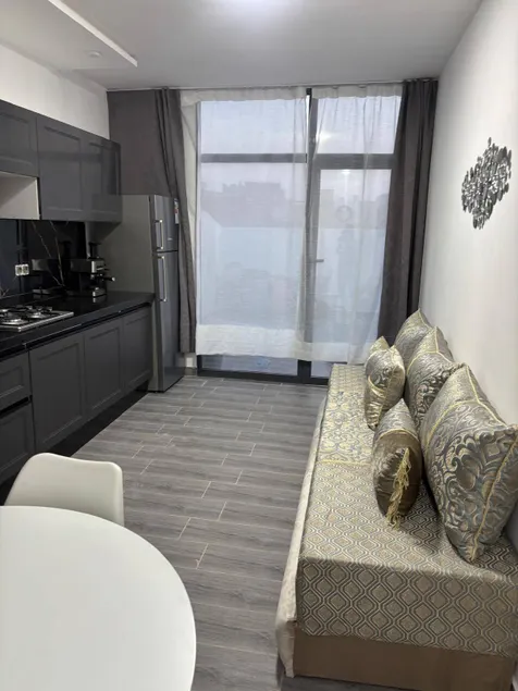 Studio for 2 people in the center - Image 1