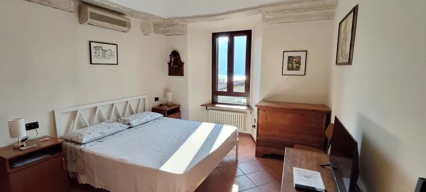 Dimora Fenni - Appartamento elegante nel cuore di Monte Isola con Wi-Fi e aria condizionata - Image 1
