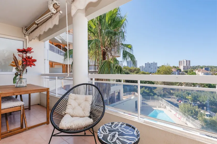 Large South Balcony - Pool - Close to Cannes - Image 1