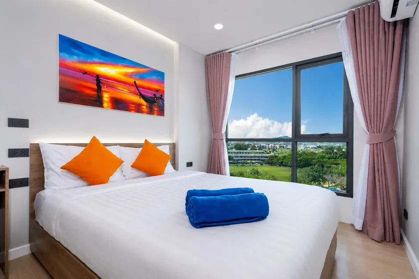 Space Cherngtalay Condo in Elegant Bang Tao - Image 1