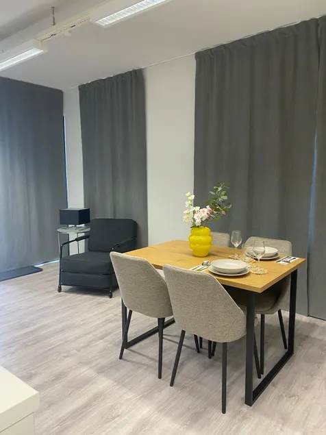 New studio 36 m2 with parking - Image 1