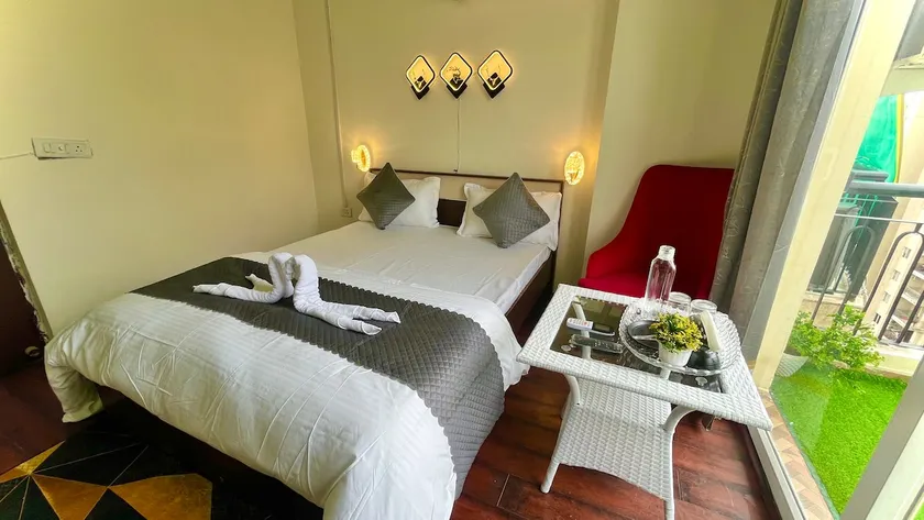 The Sky High Orchid Private 2BHK With Pool Access - Image 1