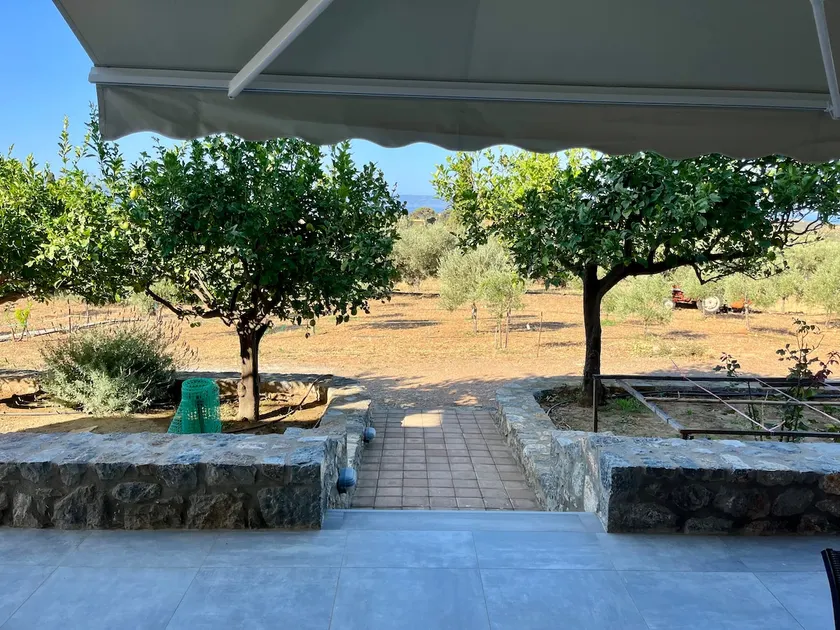 Ground floor independent apartment in Agios Nikolaos - Image 1