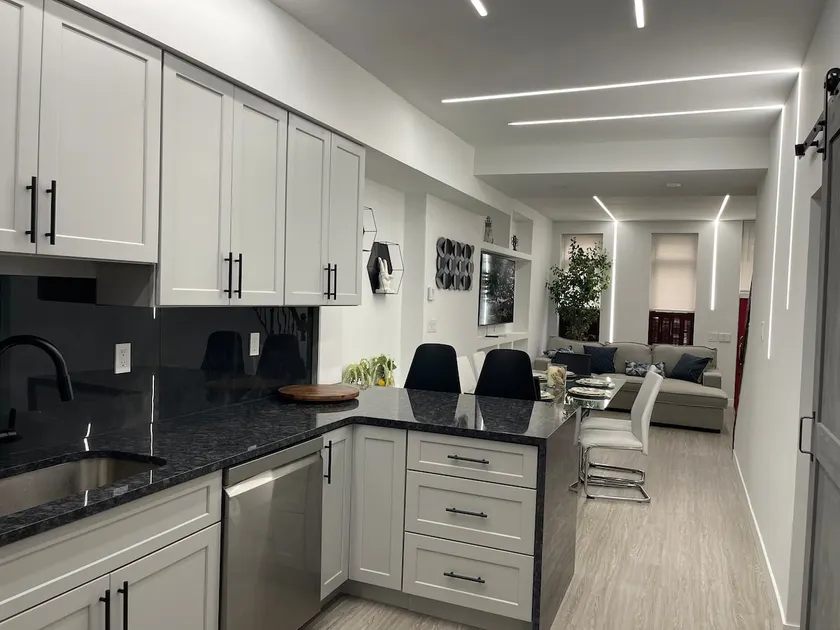 Modern Vibes, Freshly Redone - Image 1