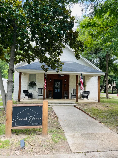 The Church House - Charming Newly Renovated - Image 1