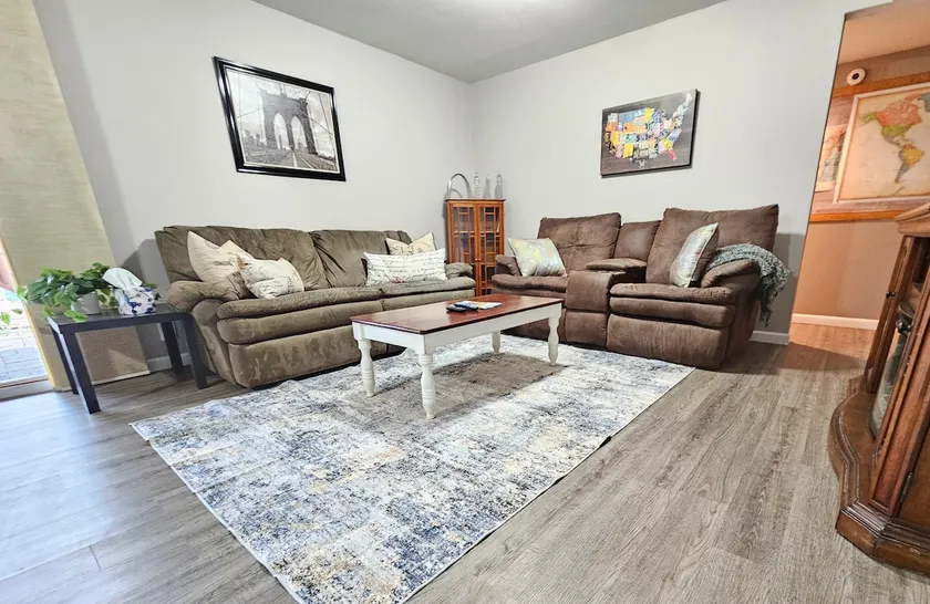 Large 1BR Near KU | Private Patio | Sleeps 3 - Image 1