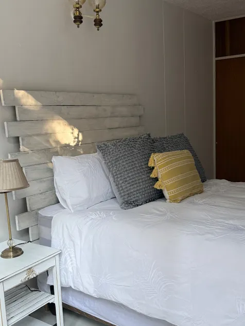 Cosy flat with garden near Loftus & embassies - Image 1