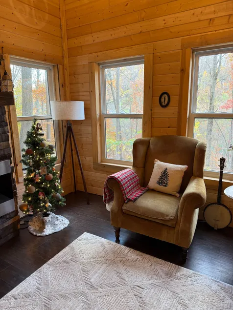 Fireflies & Fables, our cozy Red River Gorge cabin - Image 1