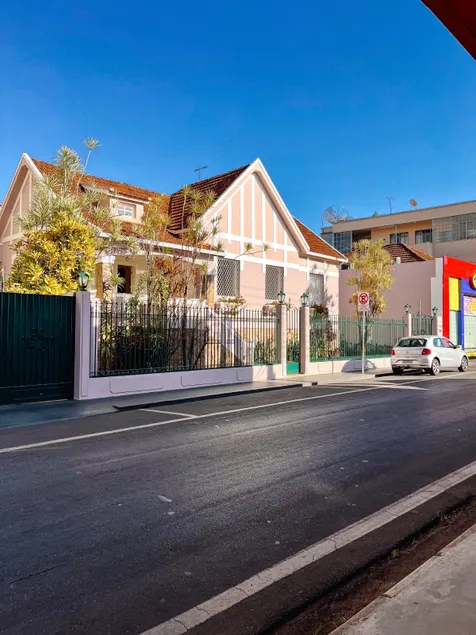 High-end house Patrocínio - Image 1