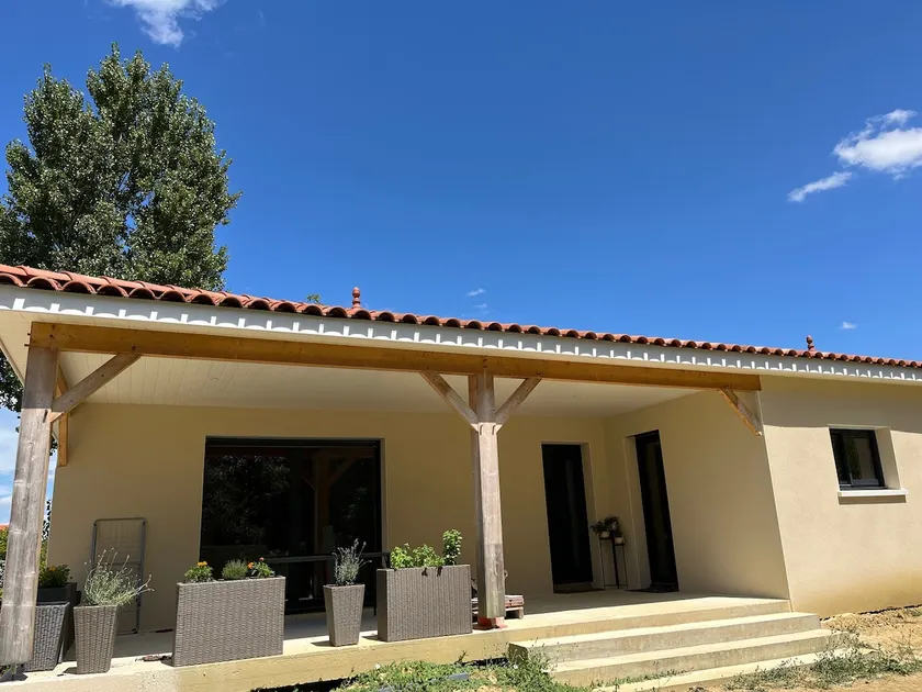 Beautiful house in the heart of town - Image 1