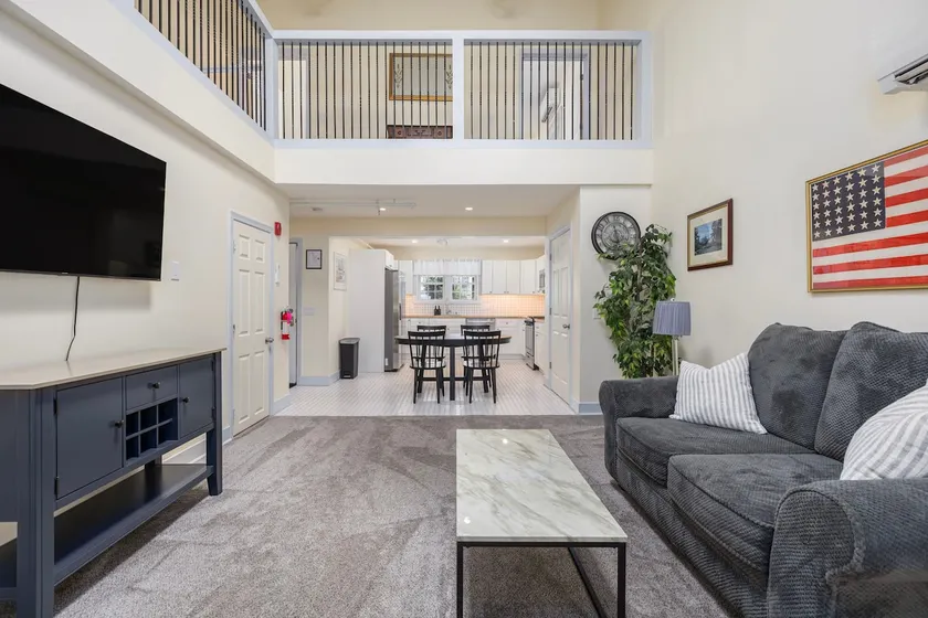 Spacious 1BR Loft • Gated Parking • Walk to Harbor - Image 1