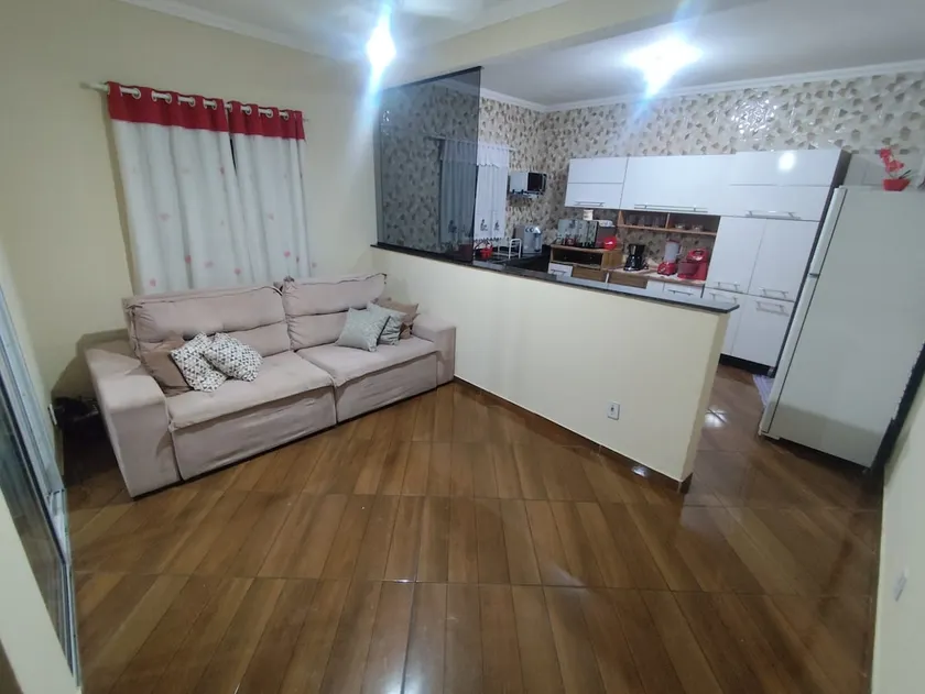 House in Campinas Near Viracopos Airport - Image 1