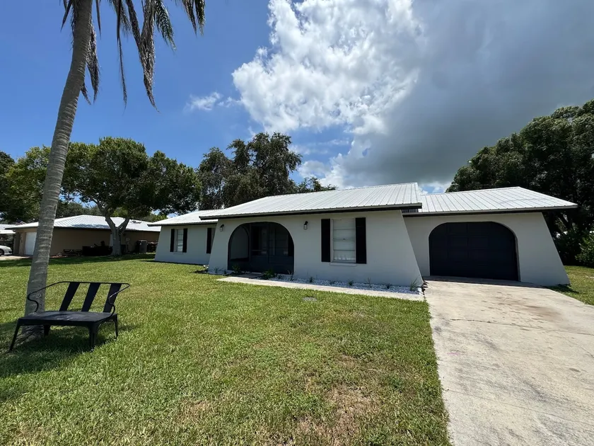 Relax & Recharge in Clewiston - Image 1