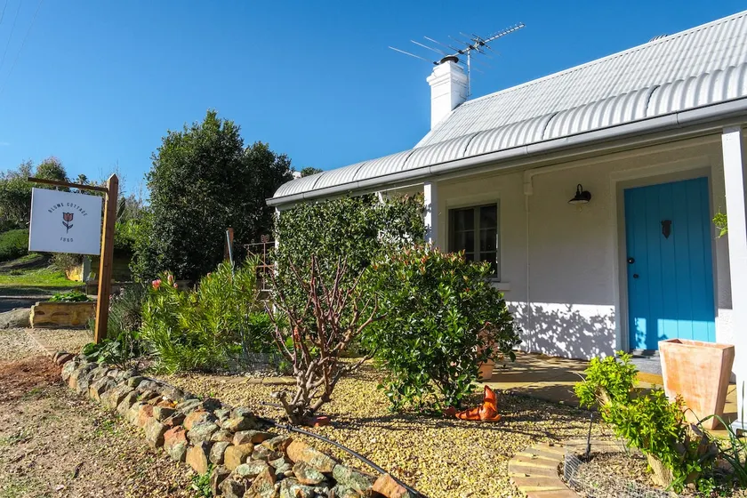 Blume Cottage 1860 - Image 1