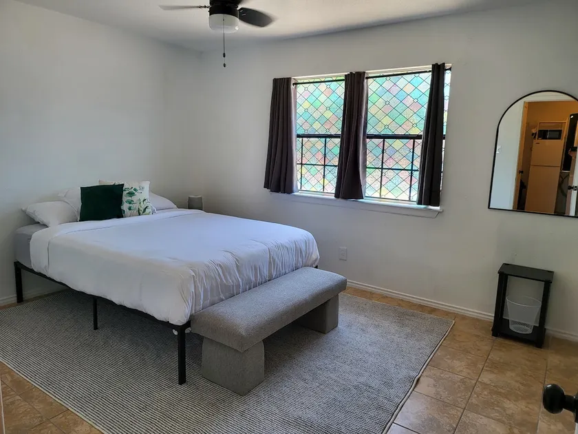 Private parking/Cozy stay+wifi - Image 1