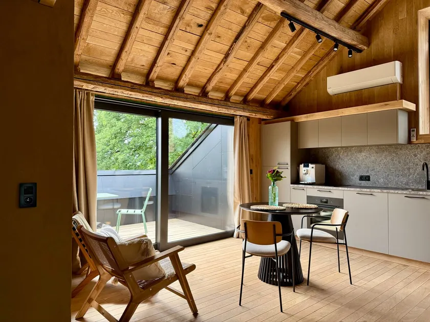Romantic haven - private hot tub - Image 1