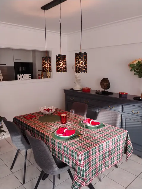 Sunny house - Image 1
