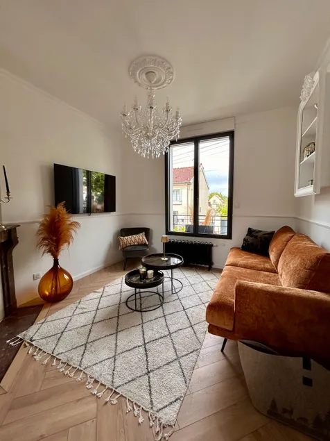 R-Home - Image 1