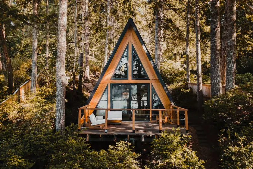 New! Cozy Waterfront A-Frame, Private Beach,Pet Ok - Image 1