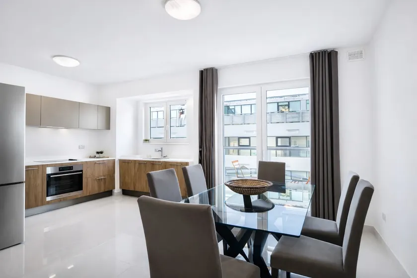 2 BR Elegant Marina Retreat - Image 1