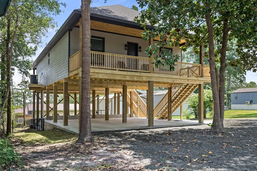 The Magnolia Ridge Retreat - Image 1