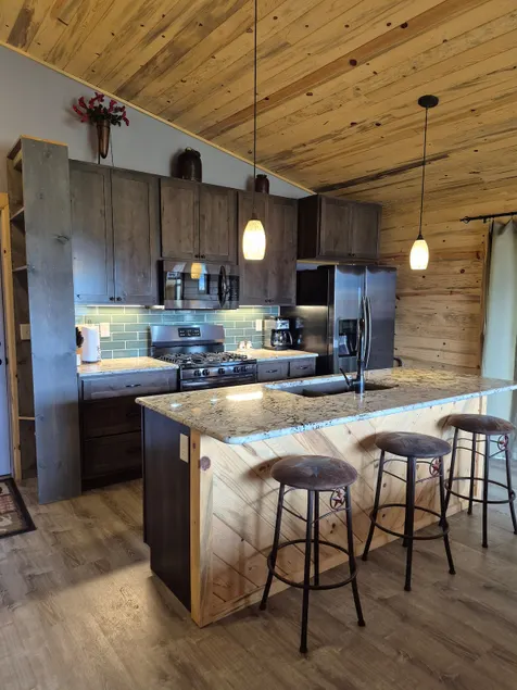 Lake Cabin for 2 - Image 1