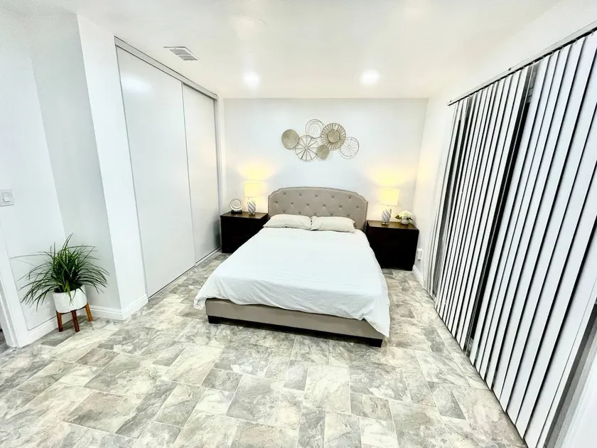 Hightland 1BR Cozy stay 05 - Image 1