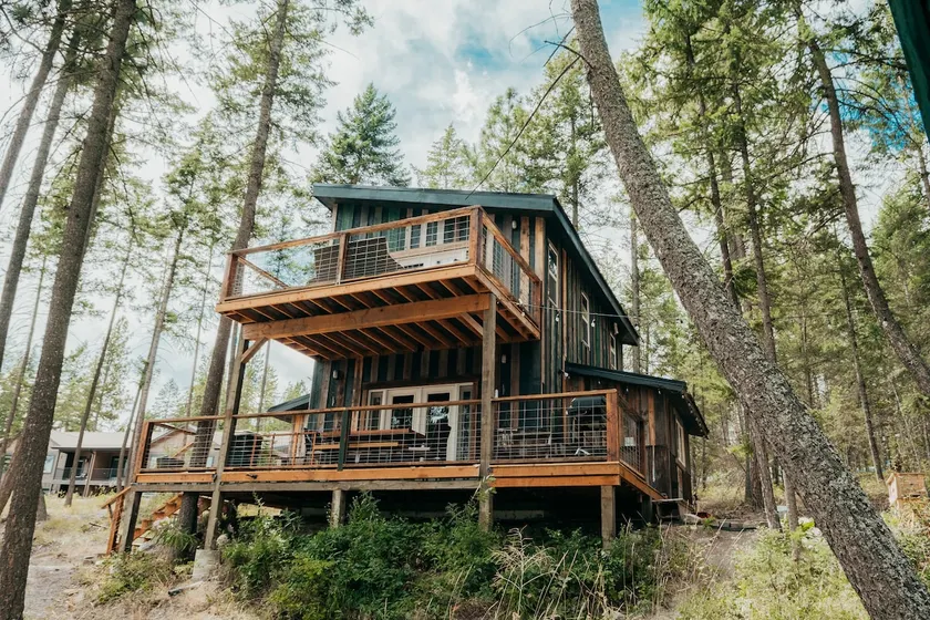 The Perch @ Flathead Lake Hostel - Image 1