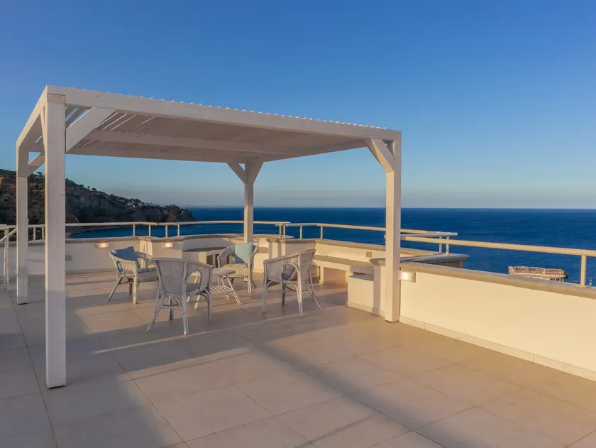 Panorama Dream - Rooftop Caminia - Image 1