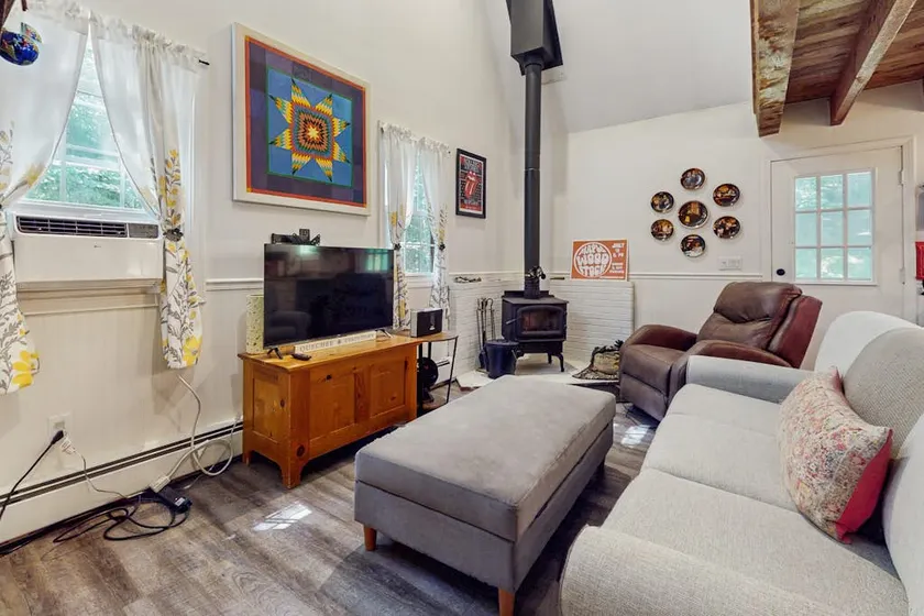 1BR condo, mtn views, deck, a/c, bbq, woodstove - Image 1