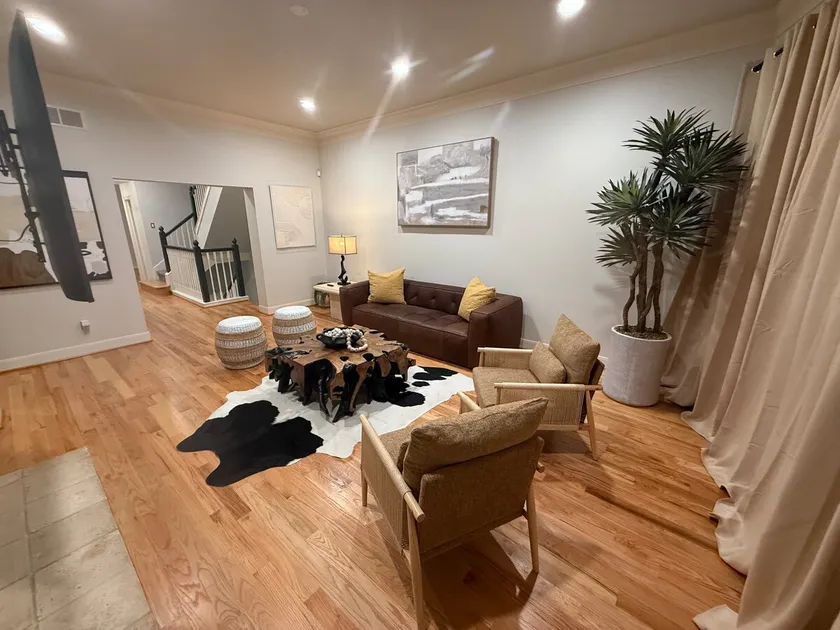 Heated Pool in Montrose | Walk to Dining| Sleeps 8 - Image 1