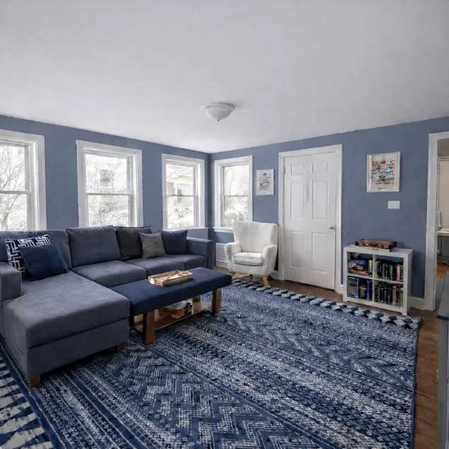 Seaside Stay in Historic Warren - Image 1